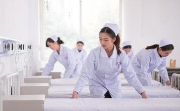 中专卫校自我鉴定6篇